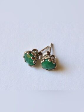 Samuel B. Emerald Glow Stud Earrings
